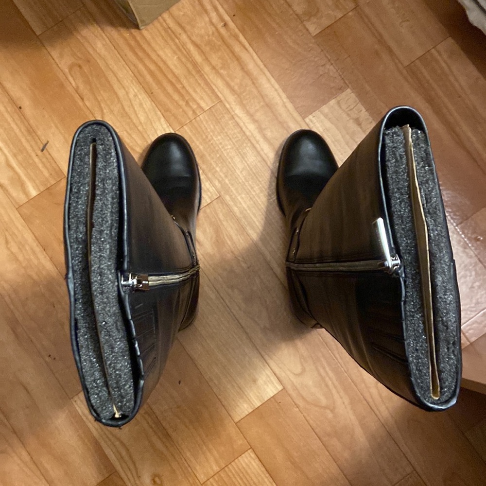 Michael Kors Boots - Picture 6 of 10